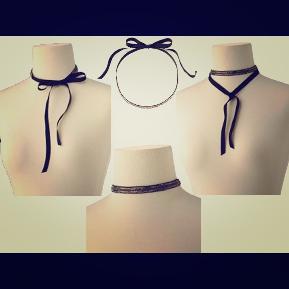 Stella & Dot  embroidered necklace